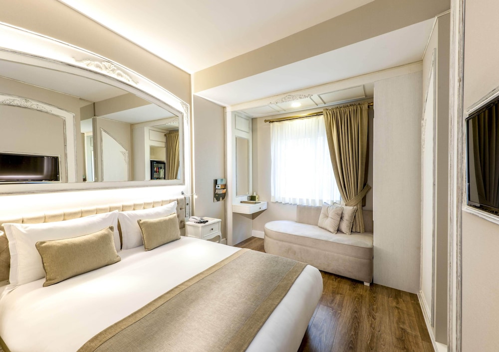 Available room