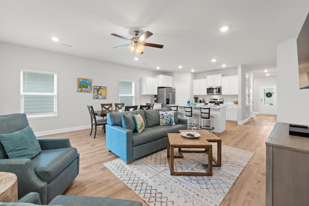 Pet Friendly Beach House - Osprey Landing photo 1