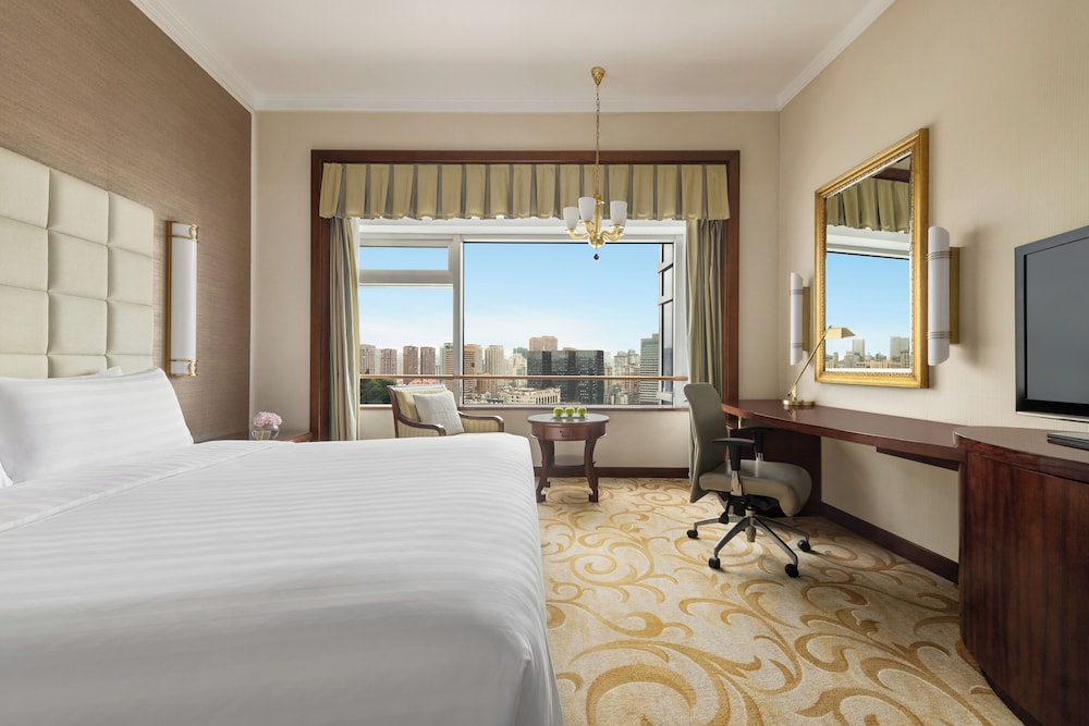Deluxe Room, 1 King Bed
