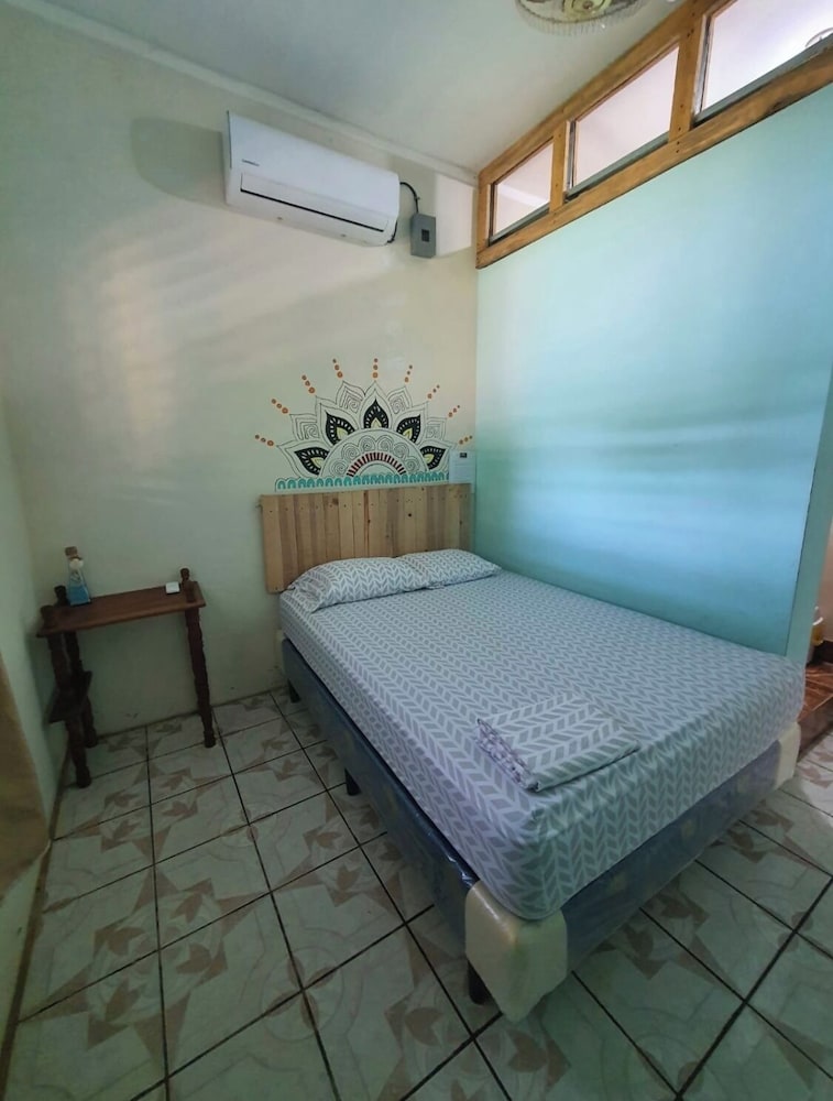 Basic Room photo 2