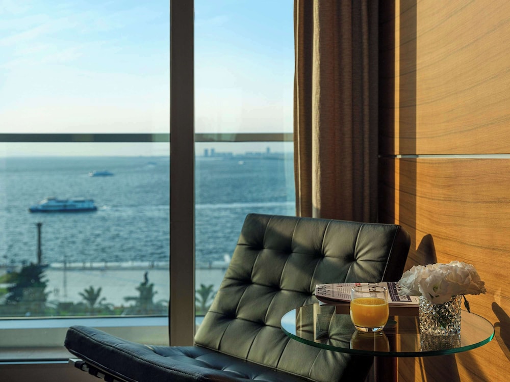 Executive Room Sea View 1 King Bed