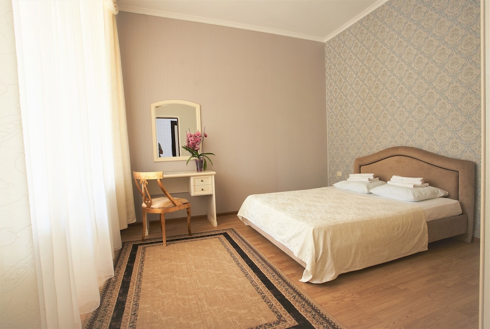 Luxury Suite photo 1