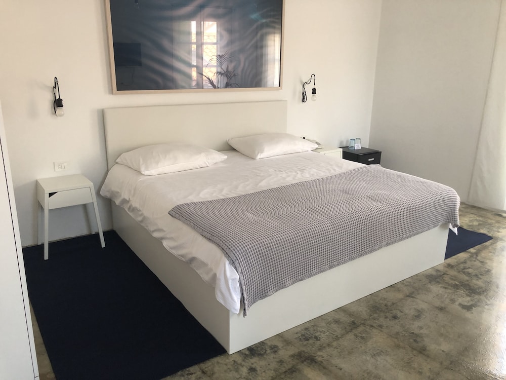 Comfort Studio Suite, City View photo 2
