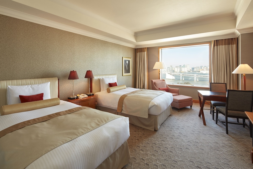 Club Authentic Deluxe Twin, Rainbow Bridge Side, Non Smoking (Executive Lounge Access)