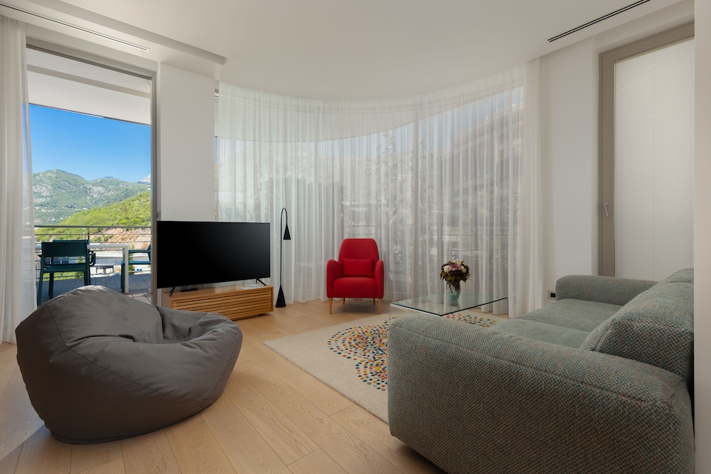 Apartment, 1 Bedroom, Garden View