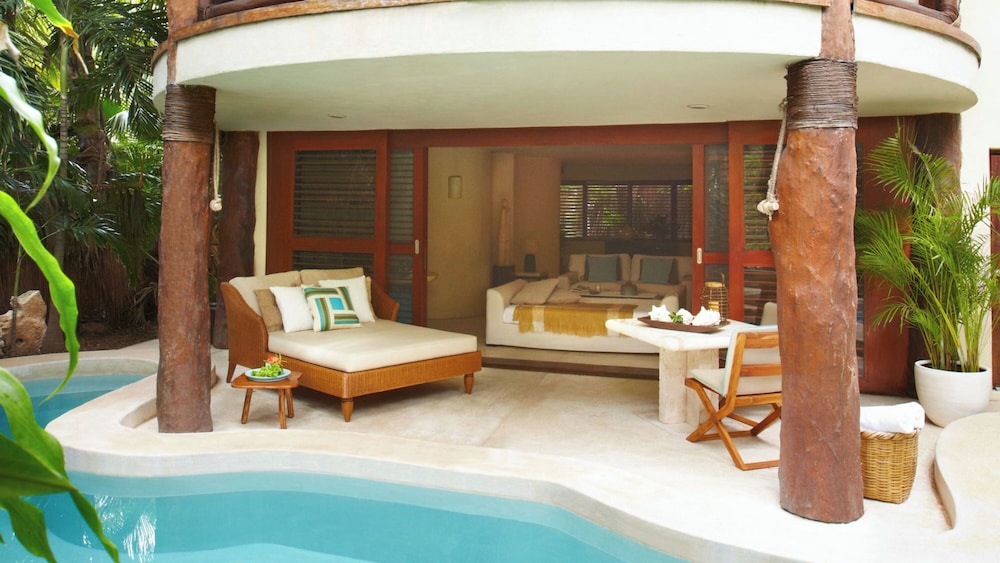 Ocean View Two Level Villa With Large Private Pool