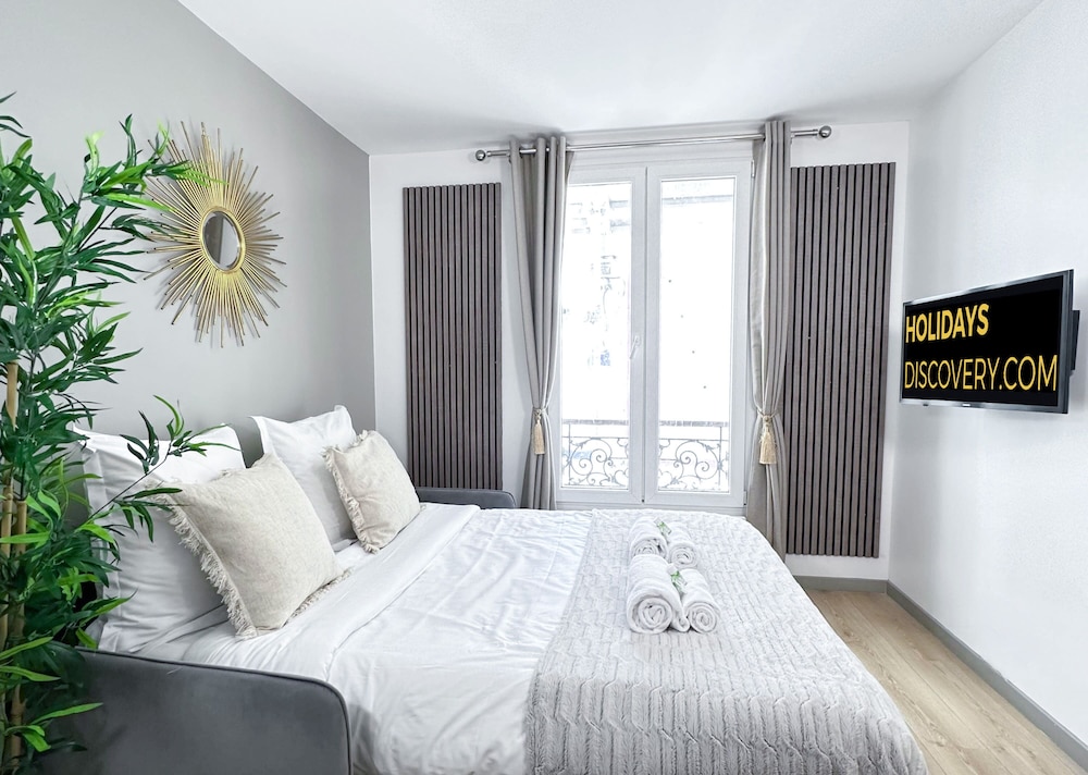 Comfort Apartment, 1 Queen Bed with Sofa bed photo 2