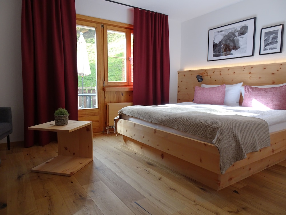 Comfort Double Room, 1 Double Bed, Patio, Mountain View photo 3