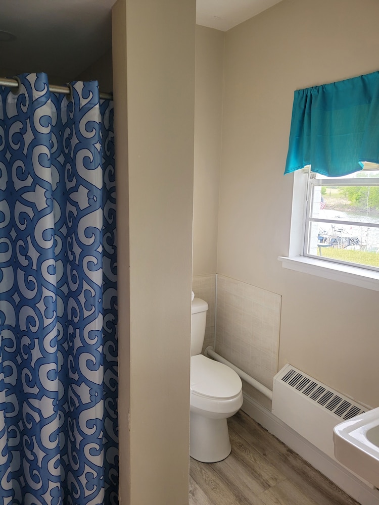 Room, 2 Double Beds, River View photo 2