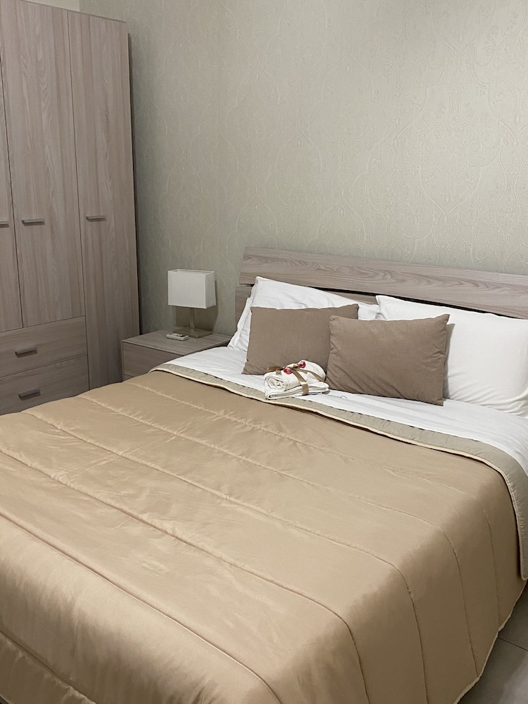 Deluxe Double Room, 1 Bedroom, Ground Floor photo 1