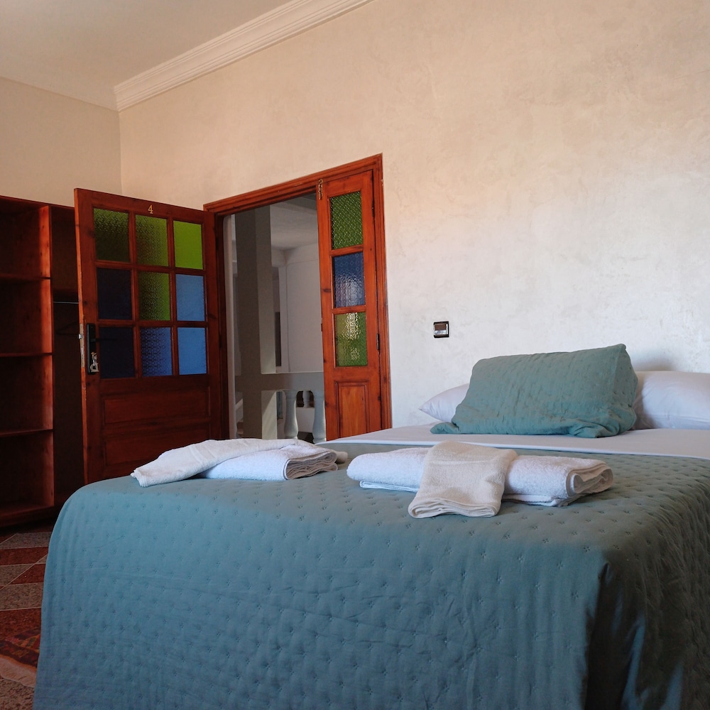 Standard Double Room photo 3