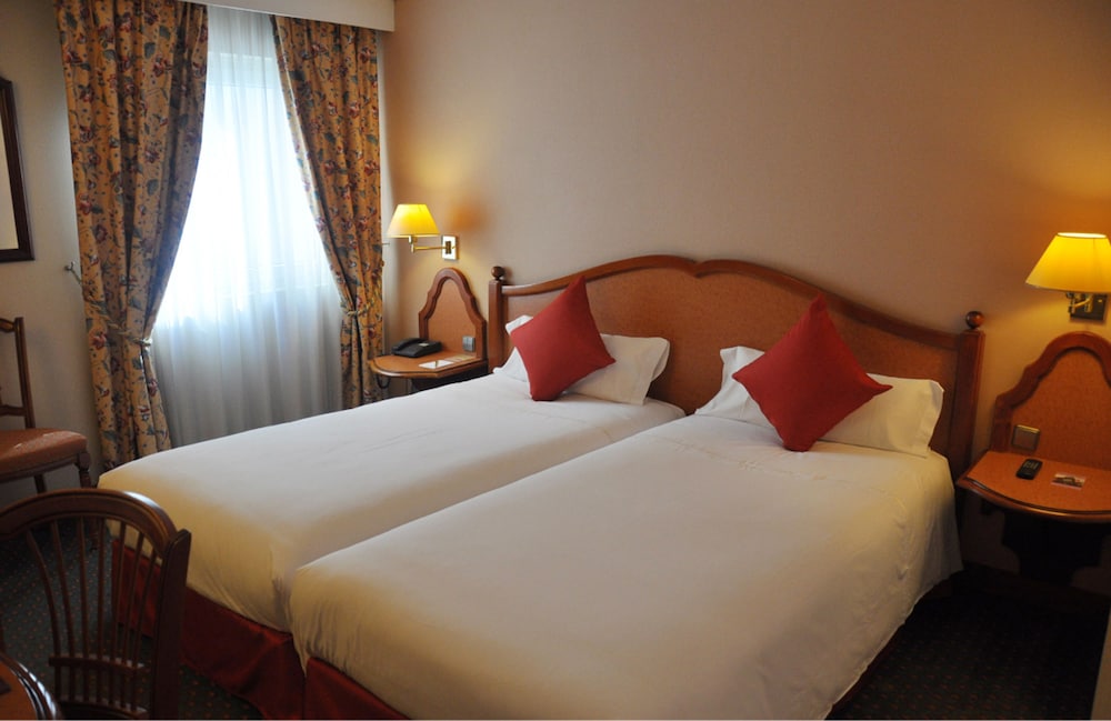 Superior Room, Multiple Beds