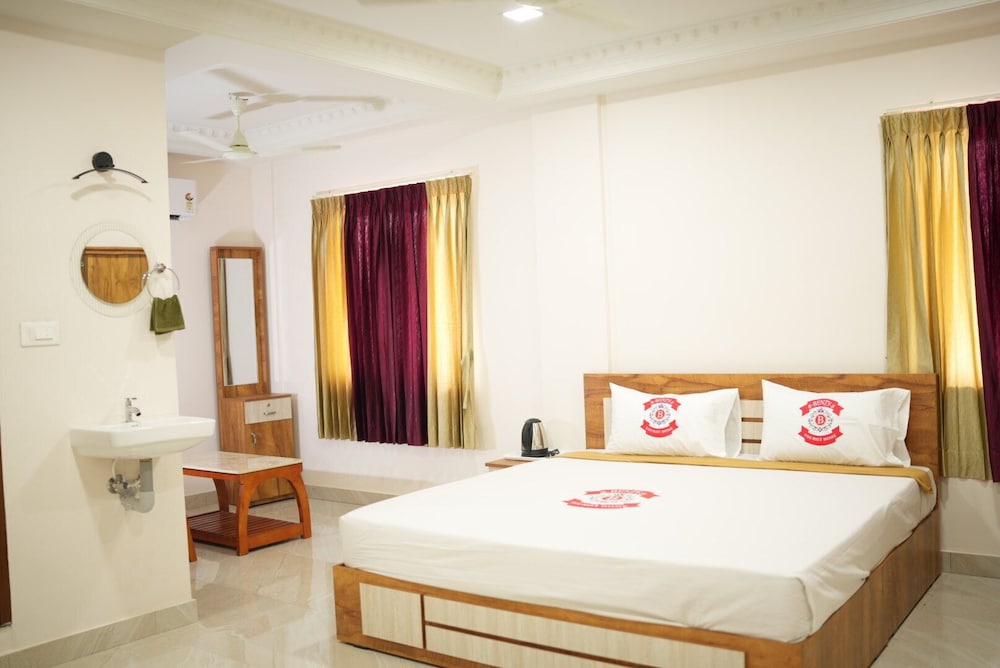 Deluxe Double Room, City View
