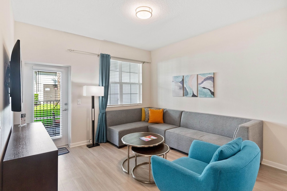 Apartment (3 Bedrooms)