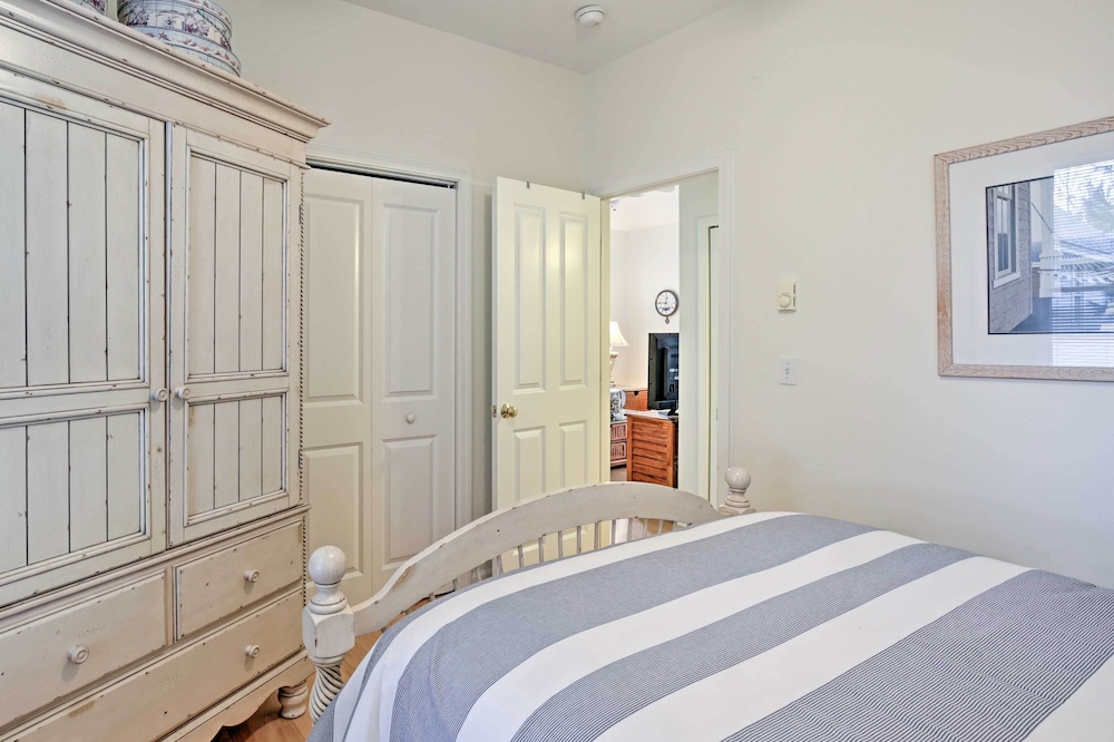 Cottage (2 Bedrooms) photo 1