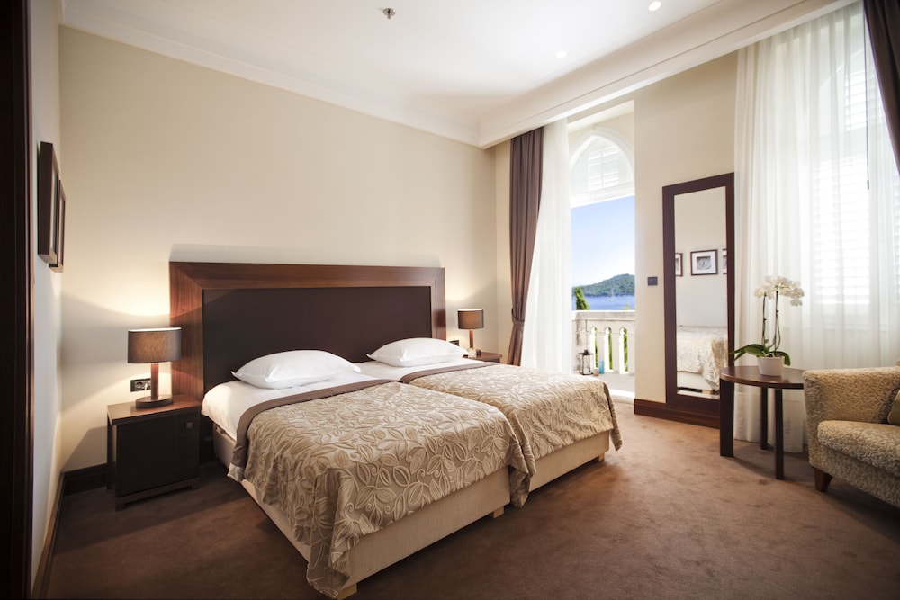 Deluxe Room, Sea View