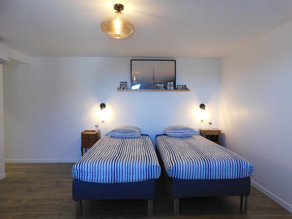Family Suite, Private Bathroom, Garden View (4) - Photo 10