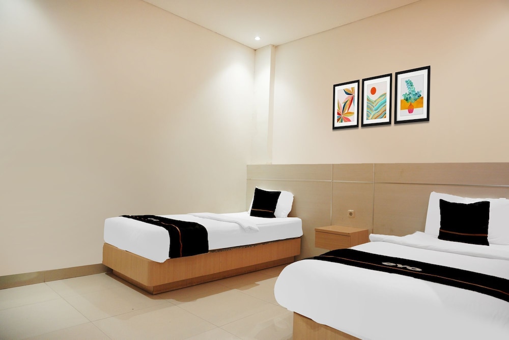 Deluxe Twin Room photo 3
