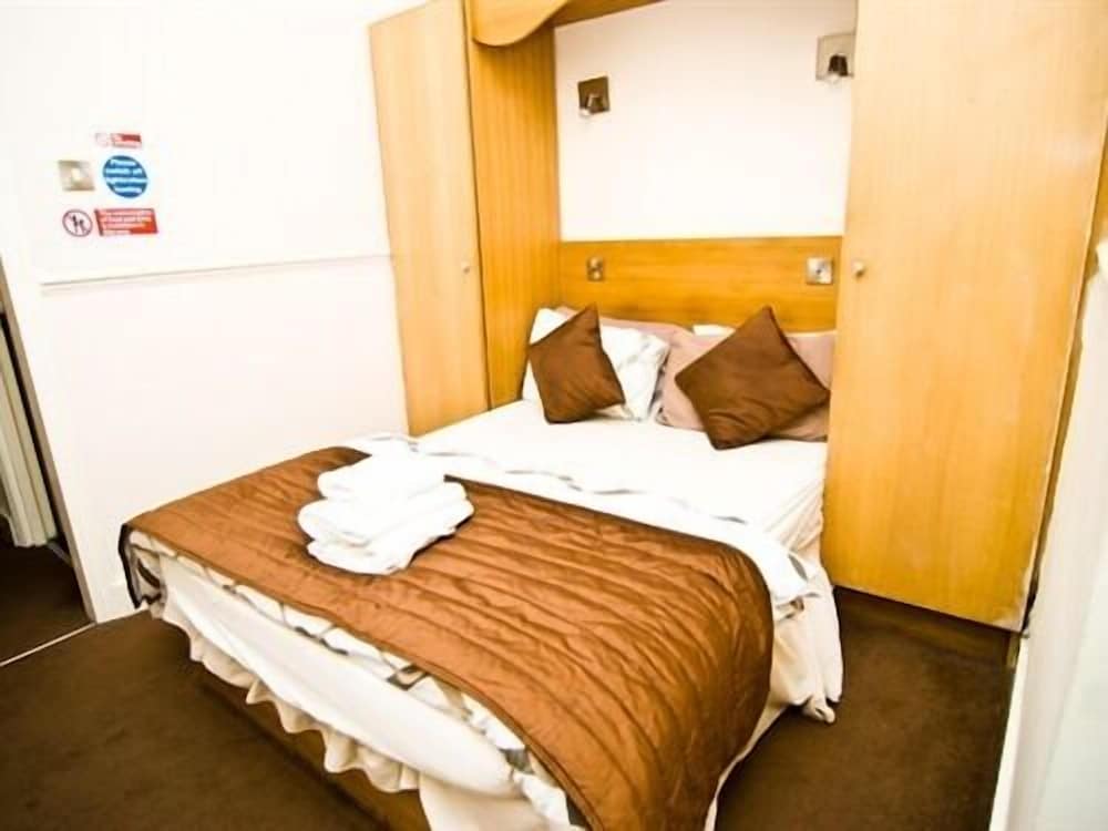 Double Room, Ensuite photo 2