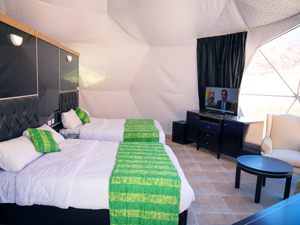 Deluxe Twin Room - Photo 2