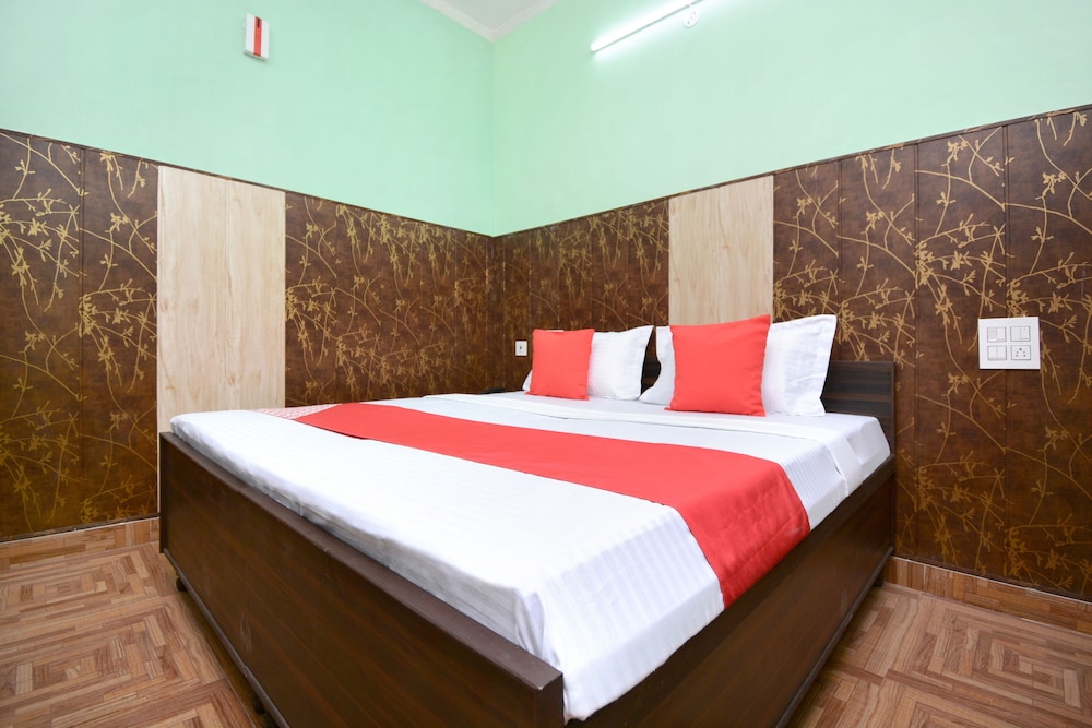 Double Room, 1 King Bed photo 1