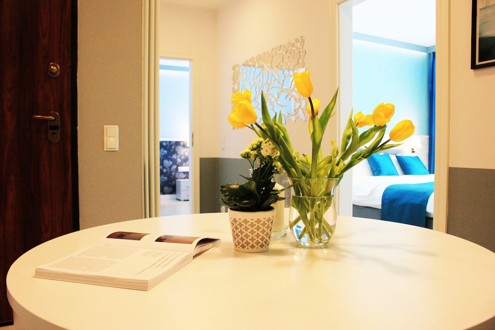 Family Suite, 3 Bedrooms, 2 Bathrooms
