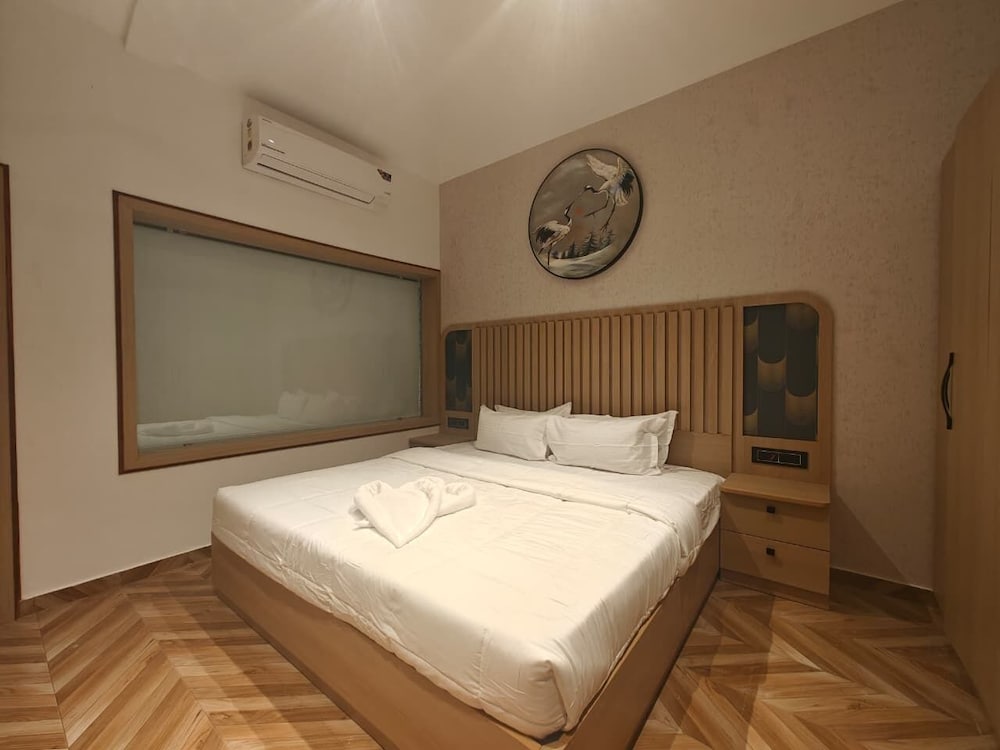 Deluxe Room, Balcony photo 2