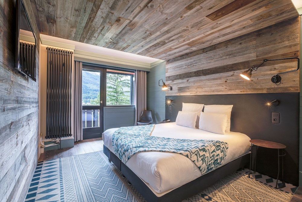 Classic Double or Twin Room, Mountain View - Photo 2