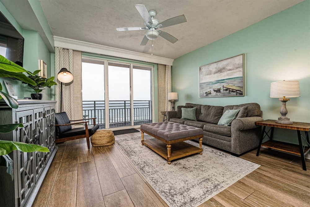 Condo (Unit 1207)