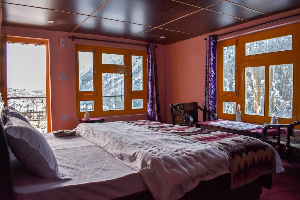 Premium Room, 1 Double Bed, Mountain View photo 2
