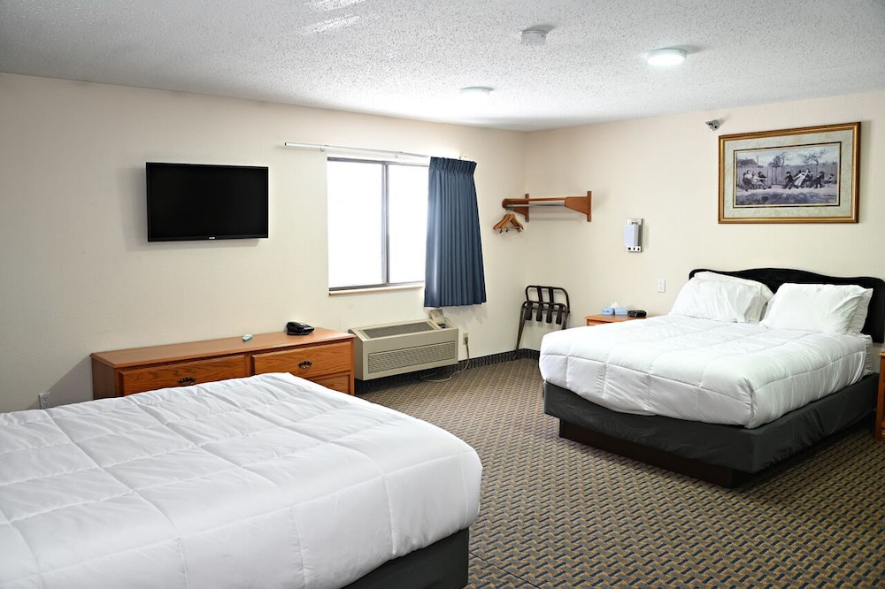 Suite, Multiple Beds, Non Smoking photo 2