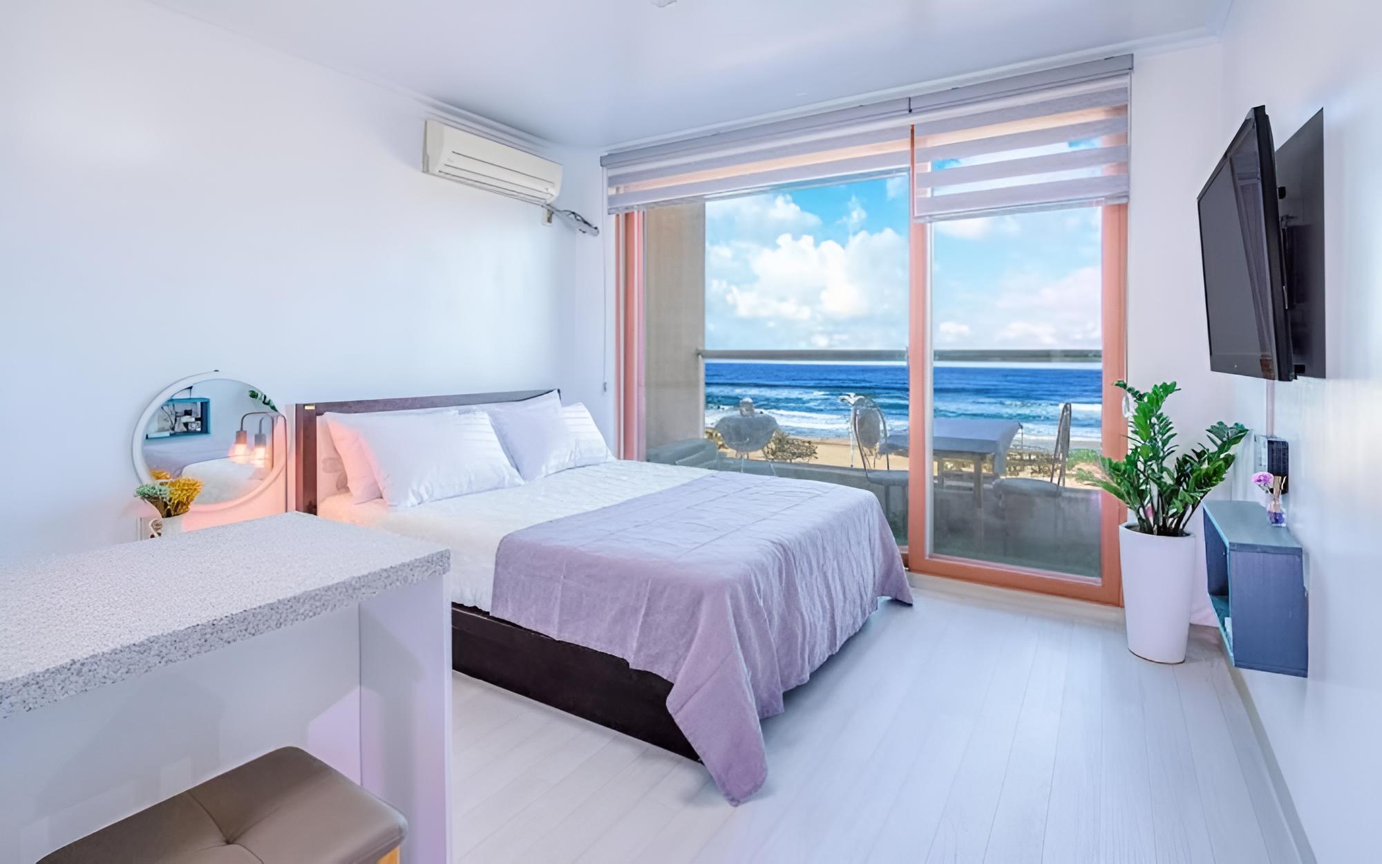 Room (SEA VIEW-Seascape)