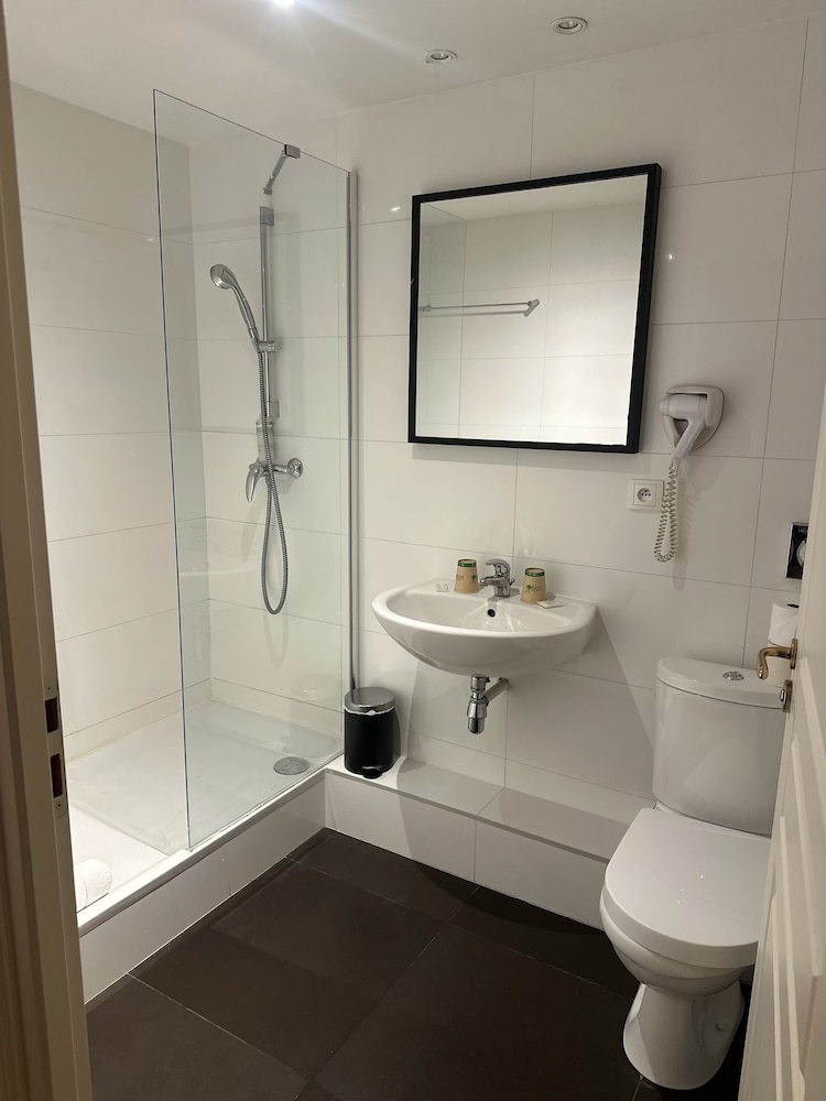 Comfort Triple Room photo 2