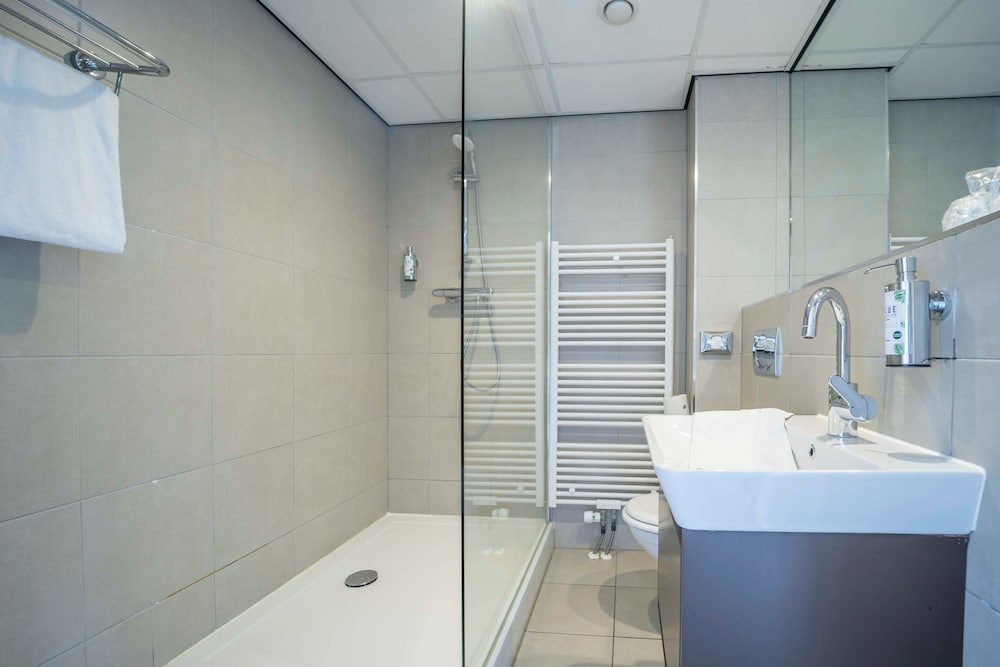Double Room (Small) photo 2