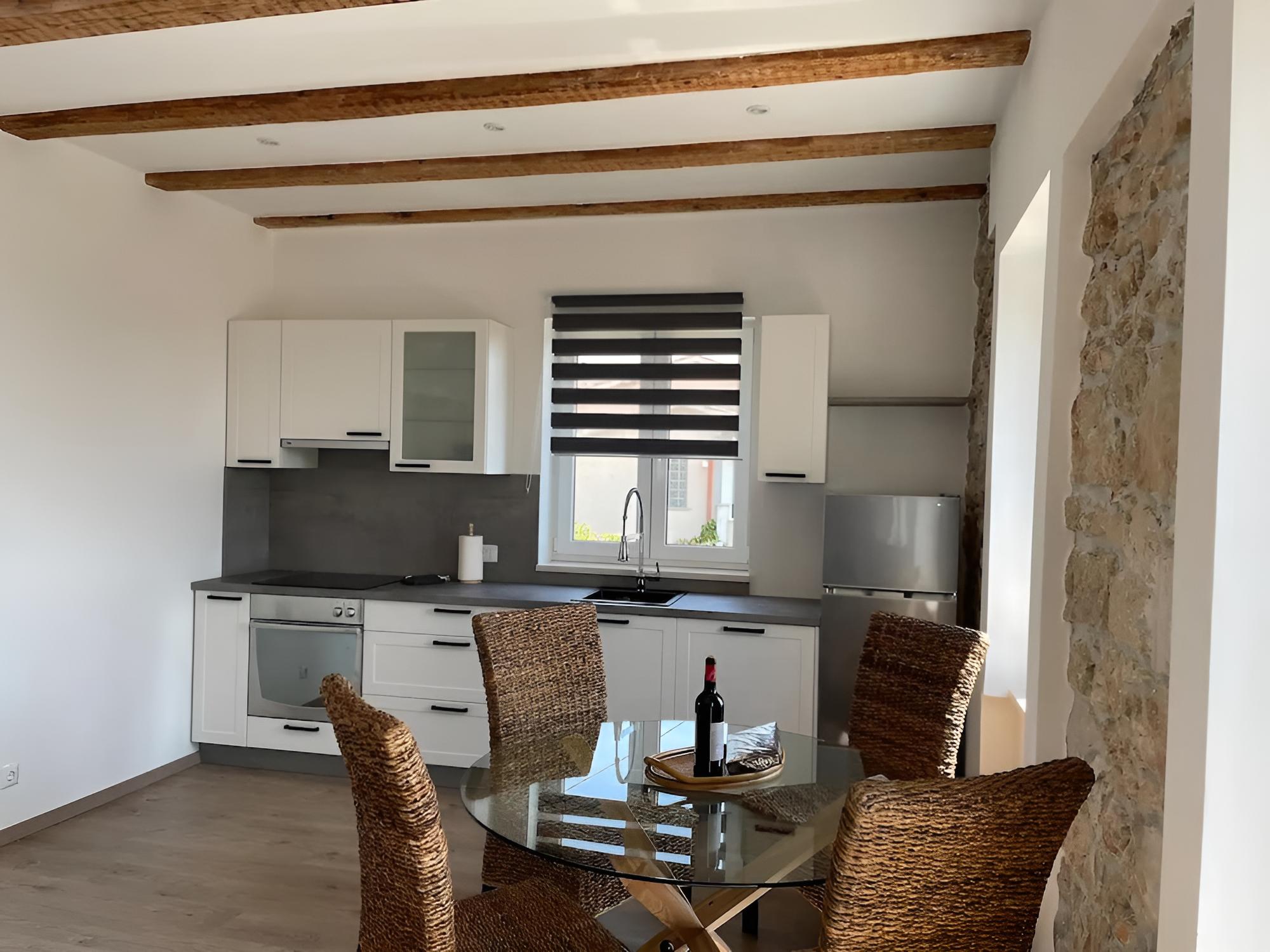 Apartment (Vatro - with balcony and free parking)