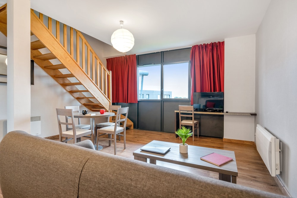 Superior Apartment - Photo 5