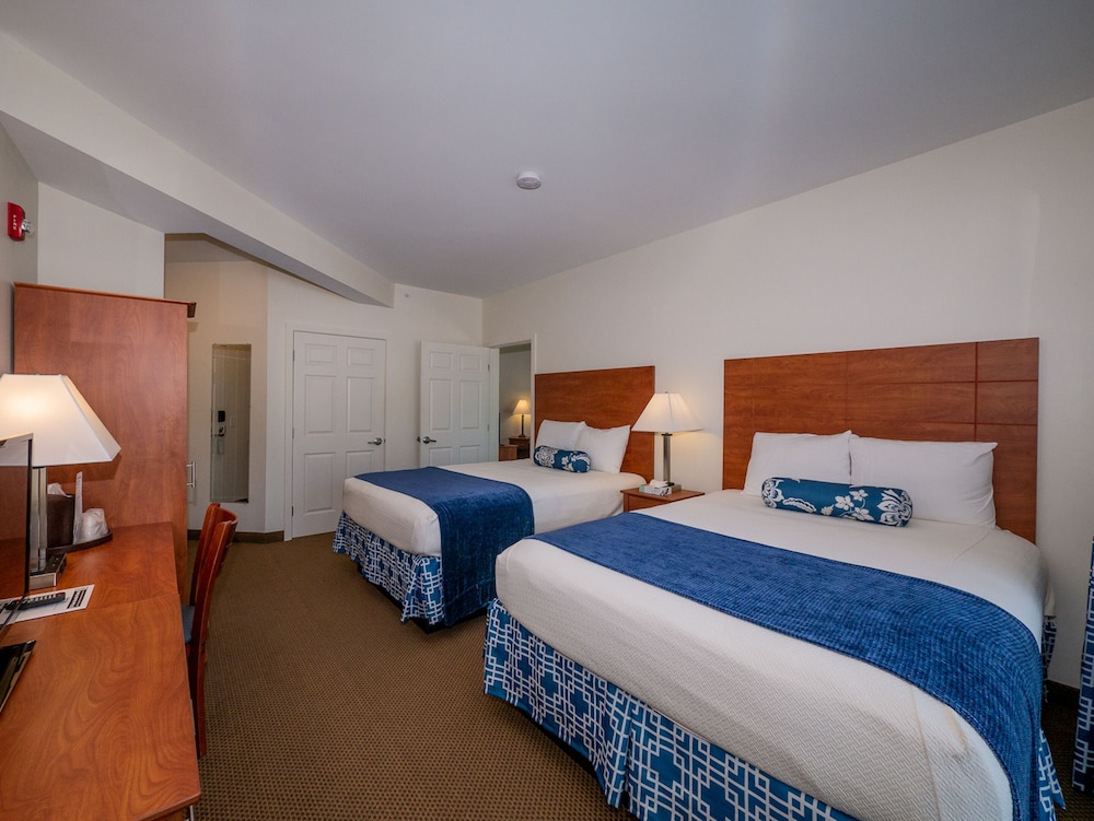 Deluxe Suite, 2 Bedrooms, Balcony