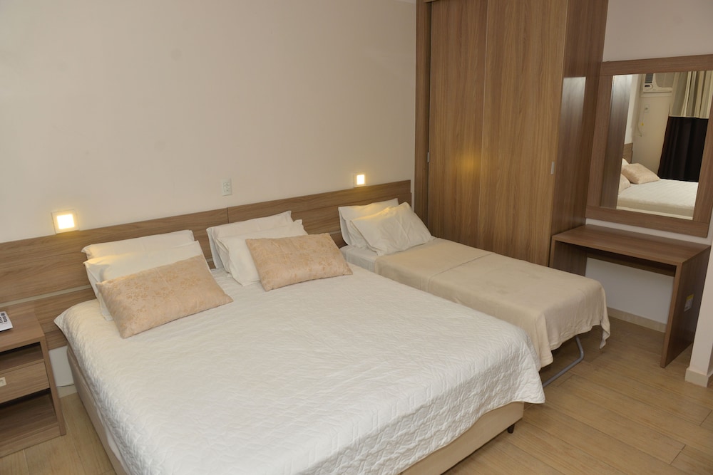 Luxury Triple Room, Lake View - Photo 2