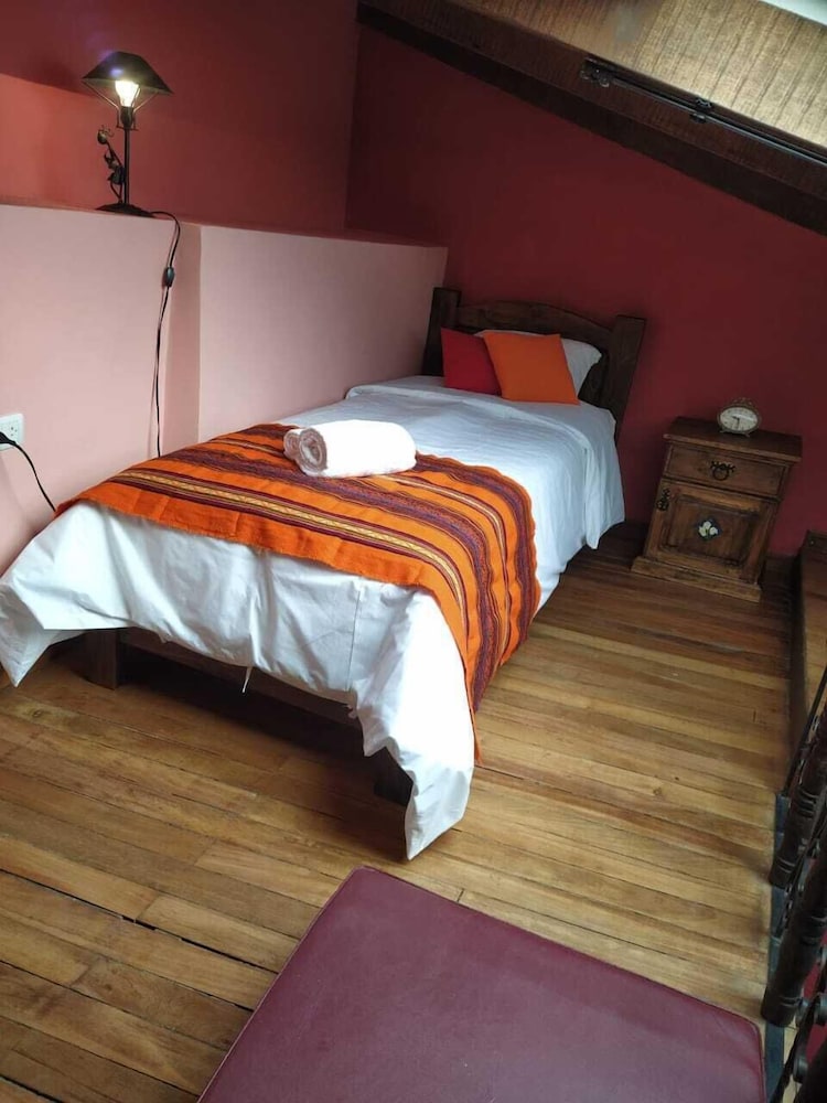 Standard Triple Room, 3 Twin Beds photo 3