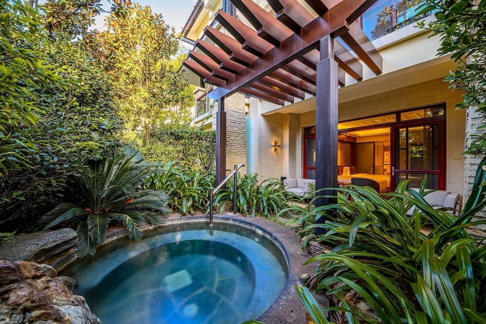 Standard Room, 2 Double Beds (Private Hot Spring)