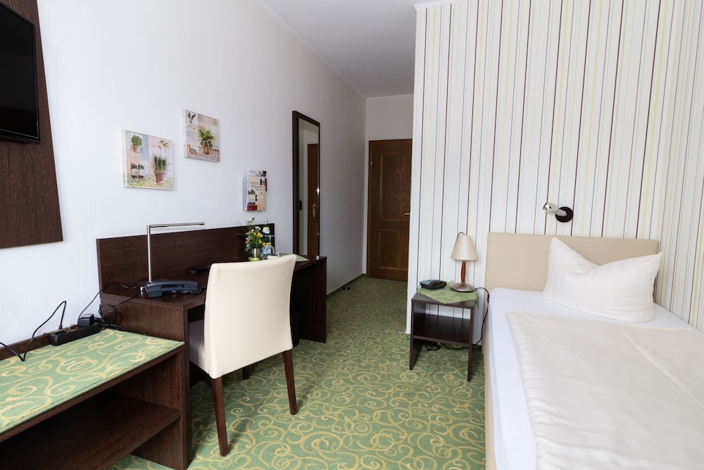 Single Room photo 3
