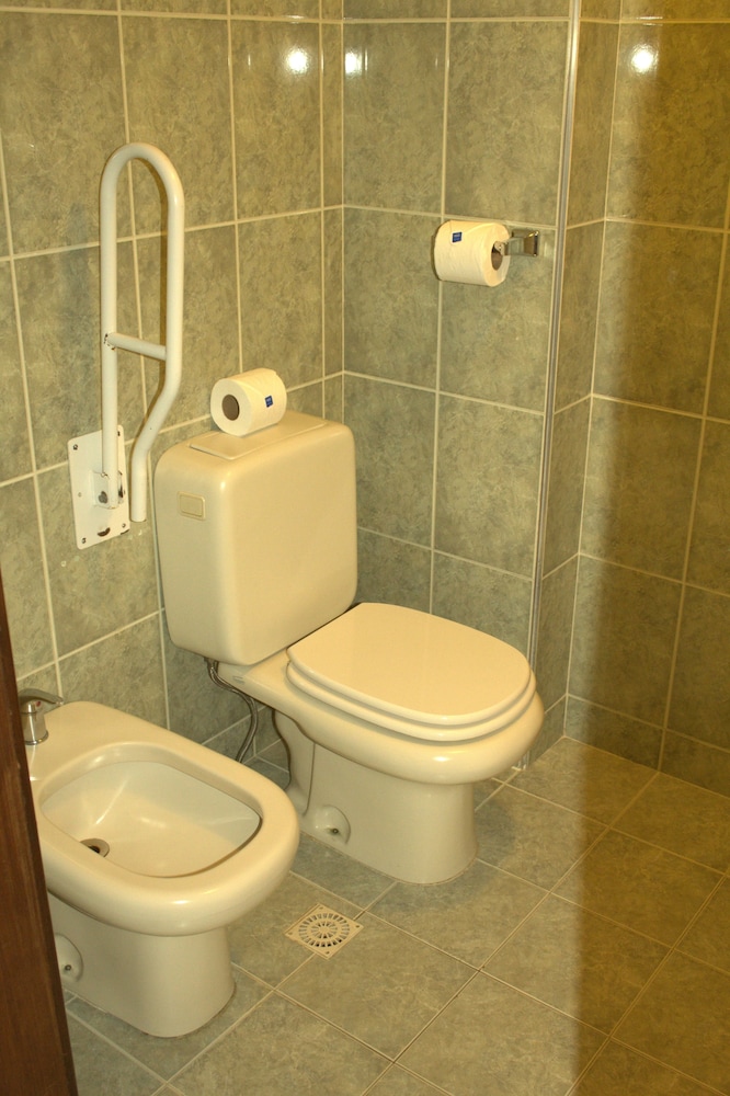 Superior Twin Room - Photo 9