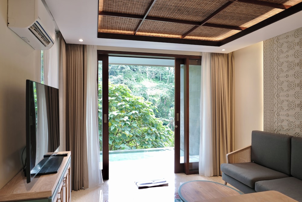 Ekapatni Pool Villas - Photo 3