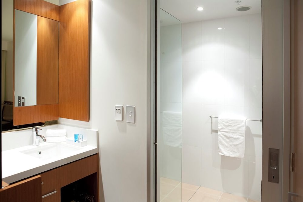Executive Suite, 1 King Bed - Photo 6