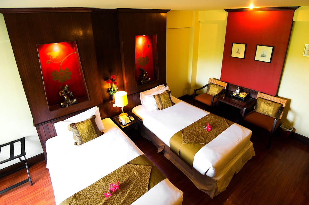 Deluxe Lanna Room - Photo 4