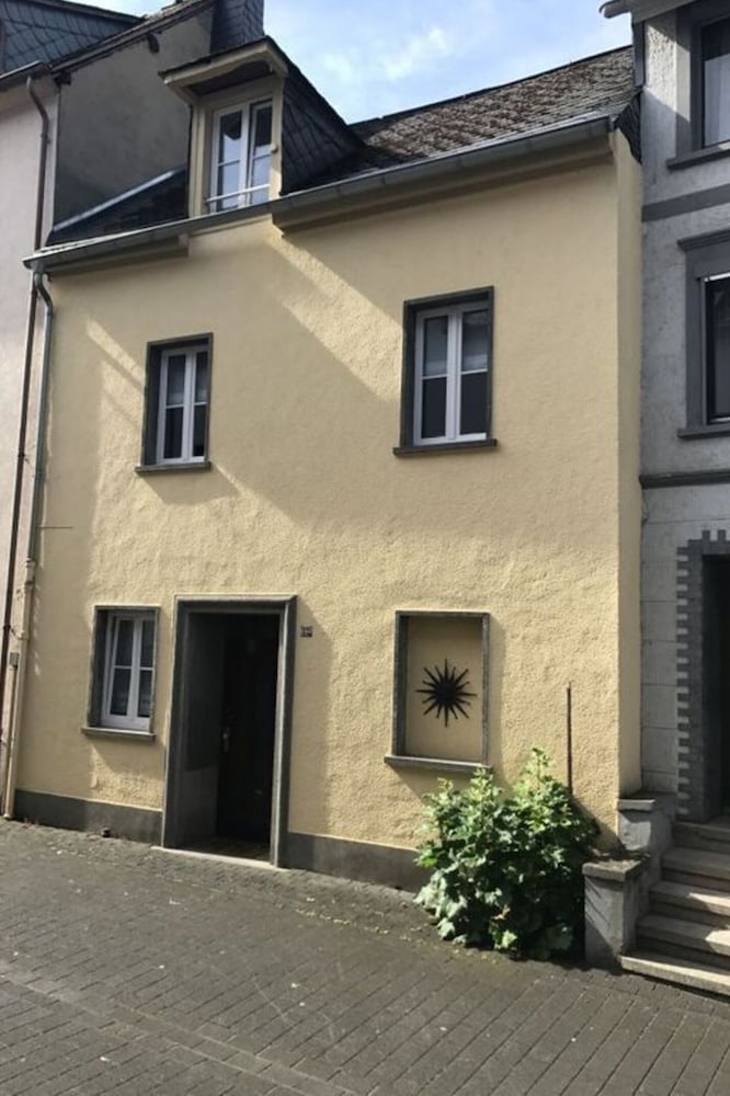 House photo 2