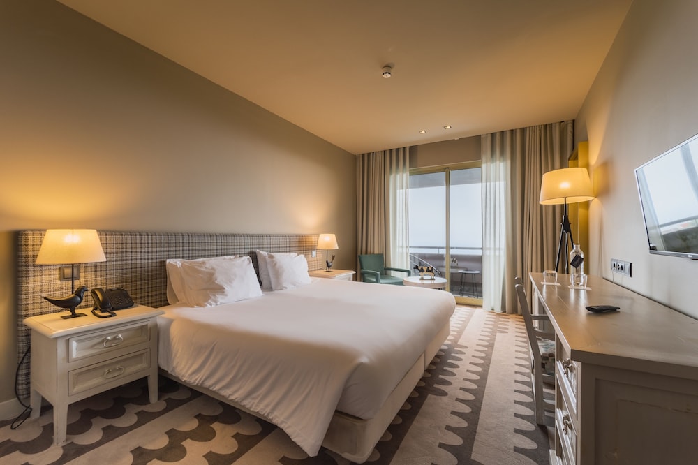Double or Twin Room, Balcony, Sea View