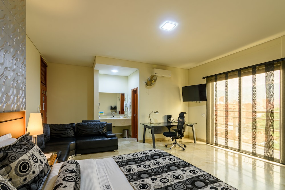 Executive Room, Balcony, City View