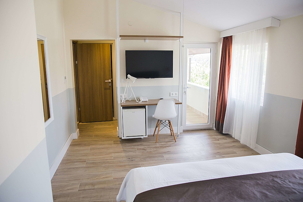 Double Room, Garden View photo 3