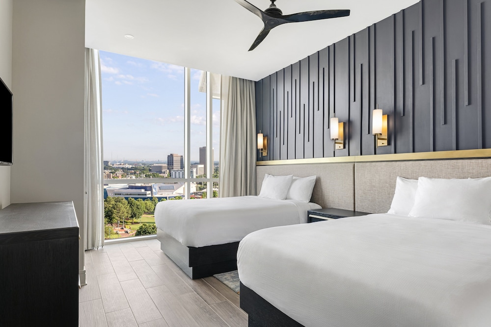 Deluxe Suite, 2 Bedrooms, Non Smoking, Kitchen
